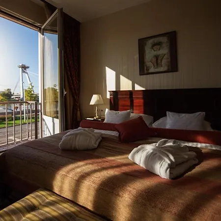 Hotel Devin