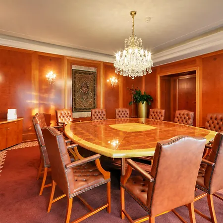 Hotel Devin 4*