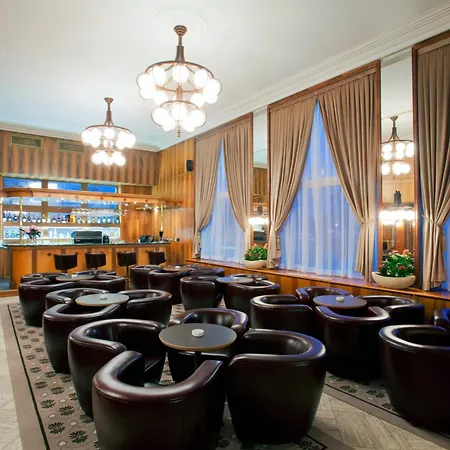 Hotel Devin 4*